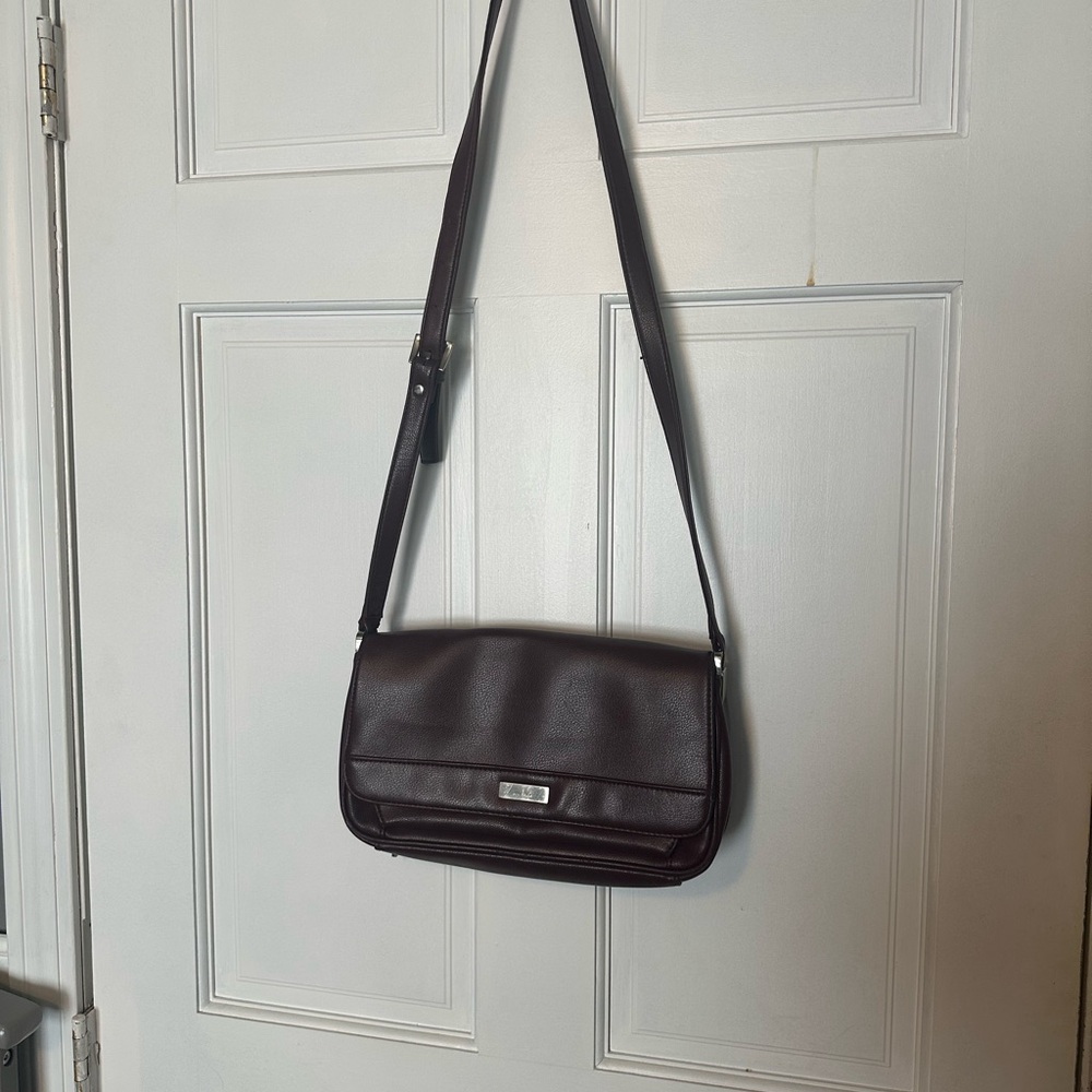 Vintage 90s Liz Claiborne Dark Burgundy Crossbody Bag